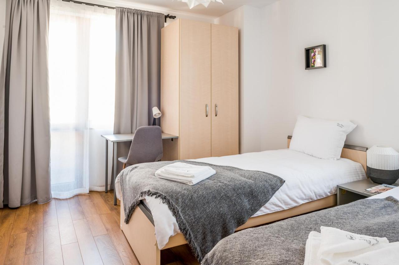 City View Apartment With 2 Bedrooms And Free Garage Blagoevgrad Ngoại thất bức ảnh